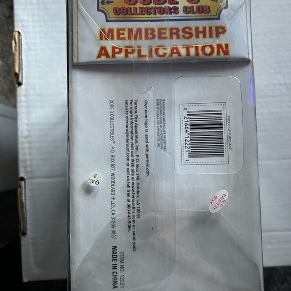 Limited Edition Code 3 Fire Engine - Picture 6 of 6